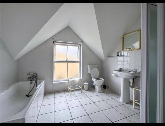 3 BEDROOM APARTMENT BLOCK TO LET IN BEACH ESTATE